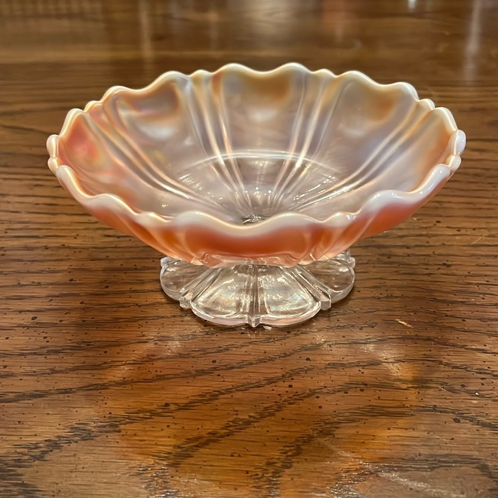 Beautiful‎ iridescent dish